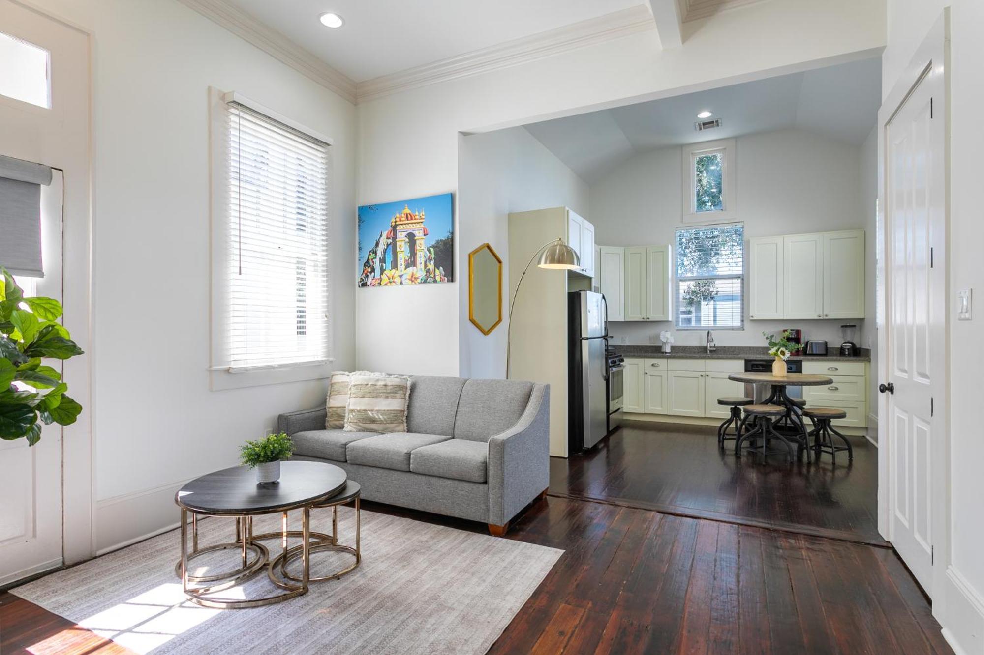 Charming 2Br On Carondelet By Hosteeva Apartman New Orleans Kültér fotó