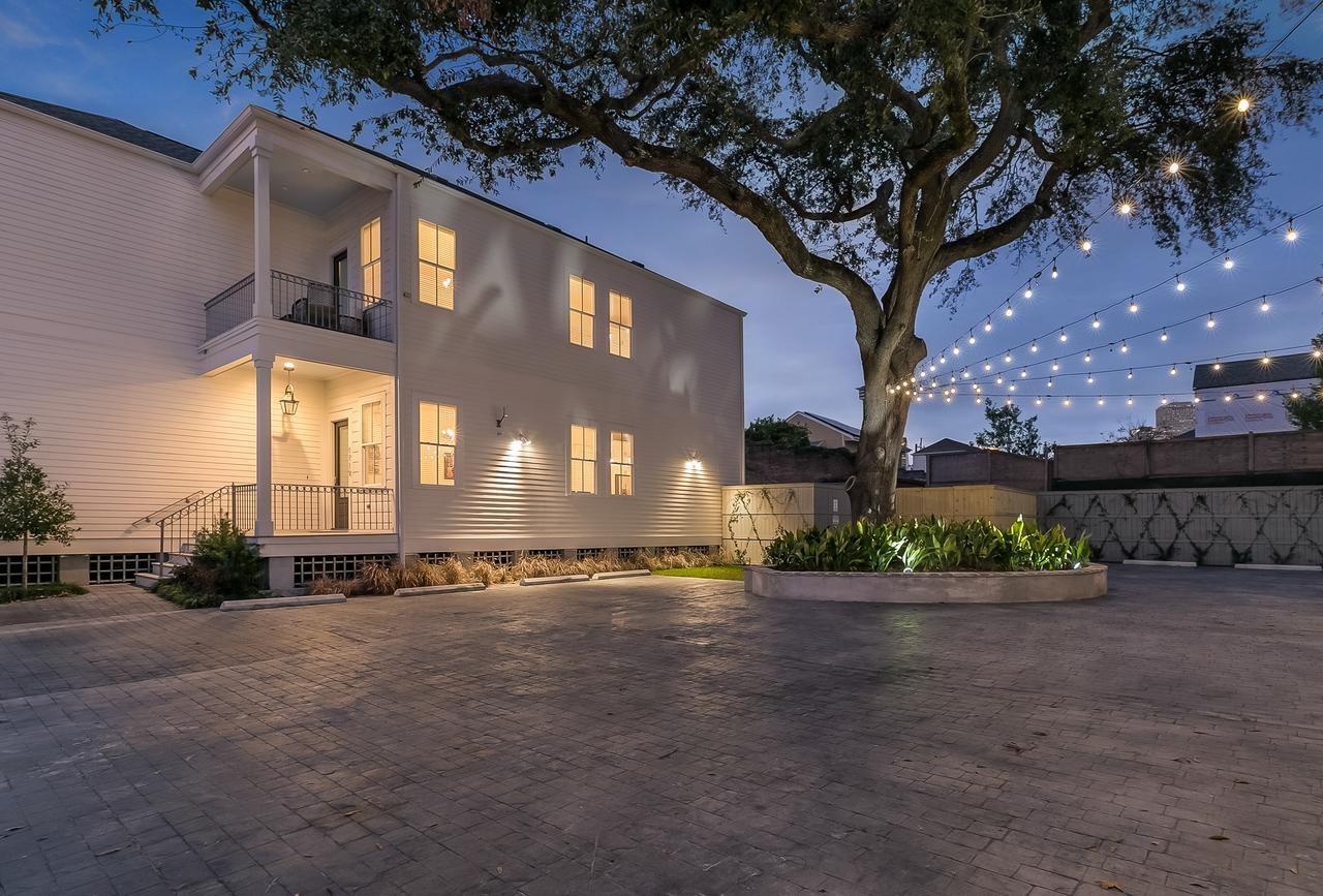 Charming 2Br On Carondelet By Hosteeva Apartman New Orleans Kültér fotó