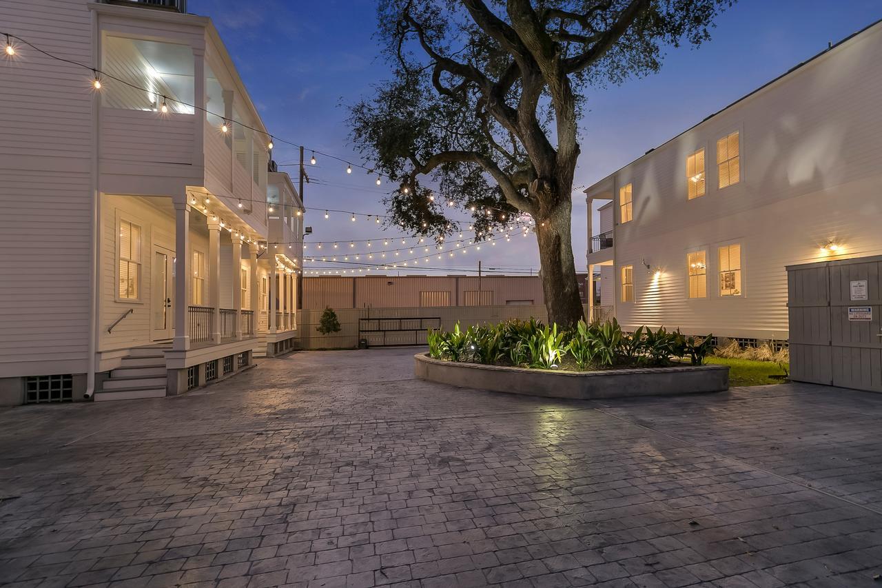 Charming 2Br On Carondelet By Hosteeva Apartman New Orleans Kültér fotó