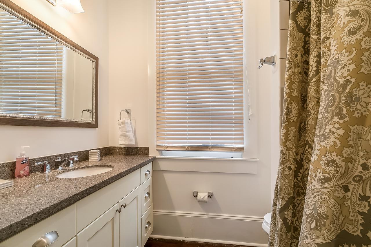 Charming 2Br On Carondelet By Hosteeva Apartman New Orleans Kültér fotó