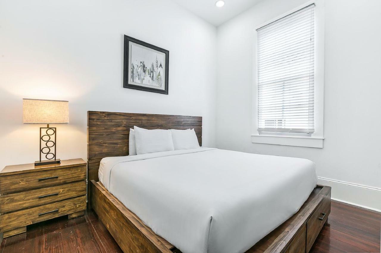 Charming 2Br On Carondelet By Hosteeva Apartman New Orleans Kültér fotó